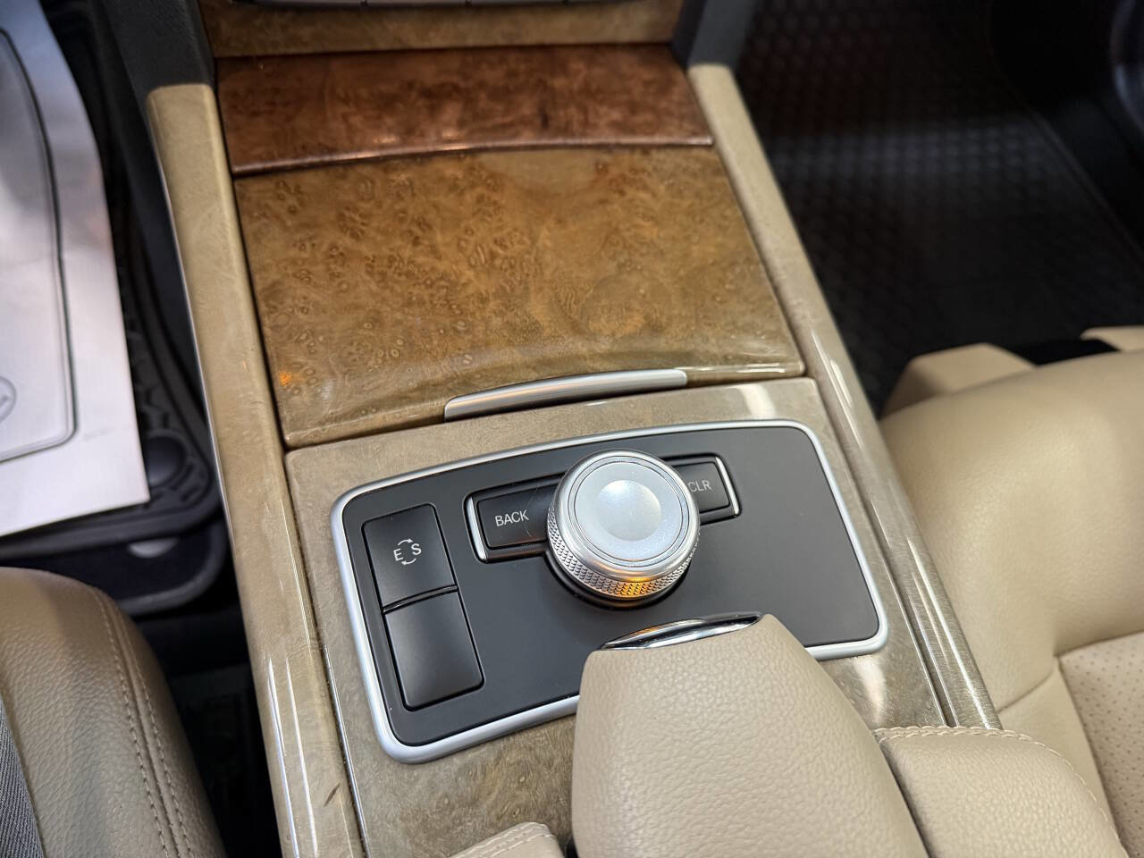 Used 2011 Mercedes-Benz E 350 Sedan image 15