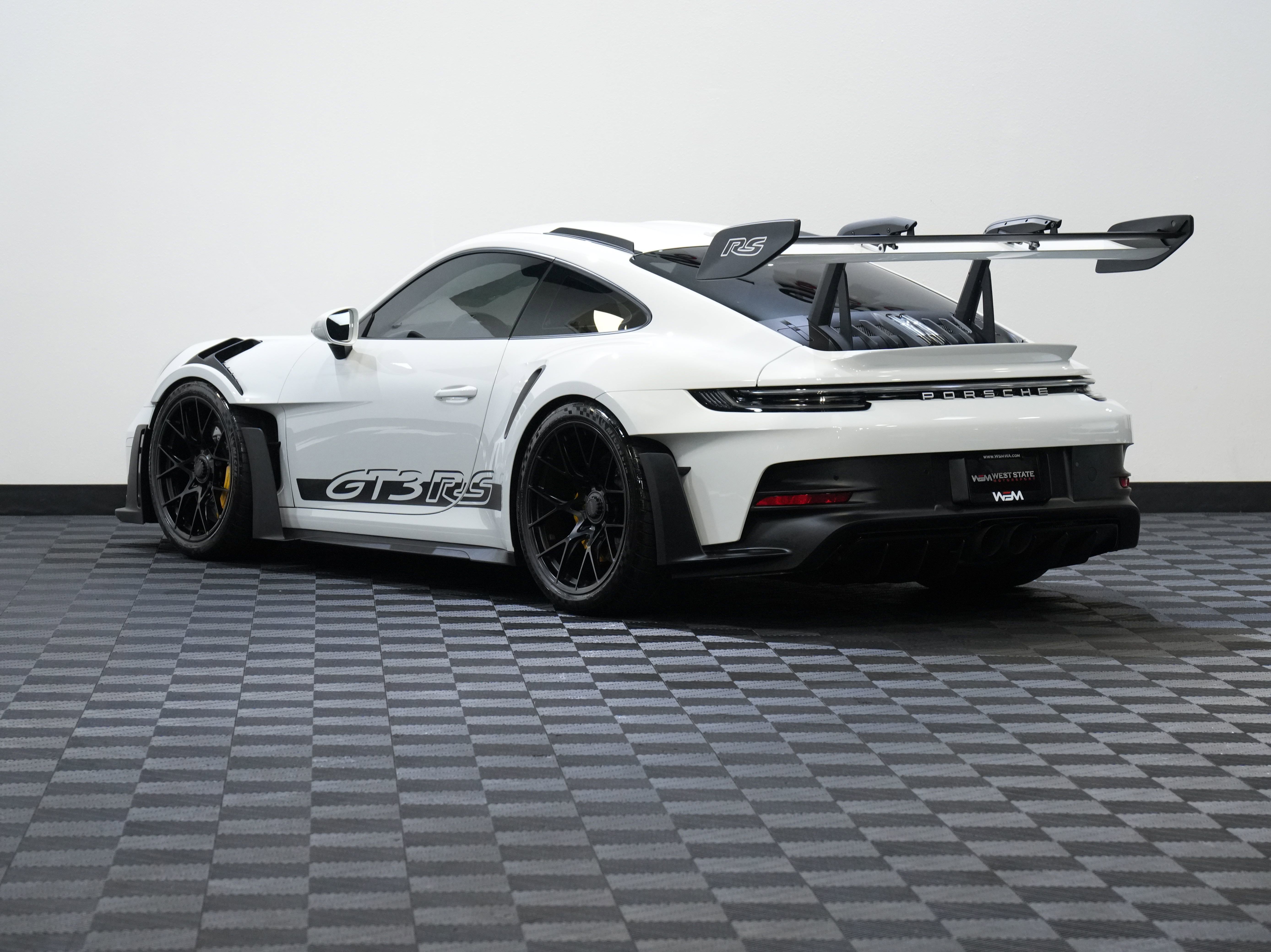 Used 2024 Porsche 911 GT3 RS image 8