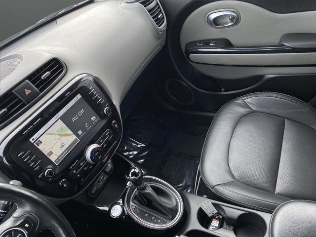 Used 2019 Kia Soul + w/ Primo Package image 23