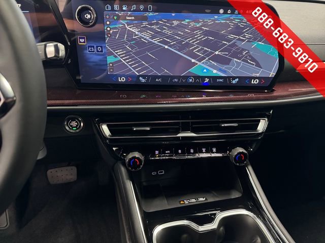 New 2026 Chevrolet Traverse Z71 w/ Enhanced Driving Package image 6