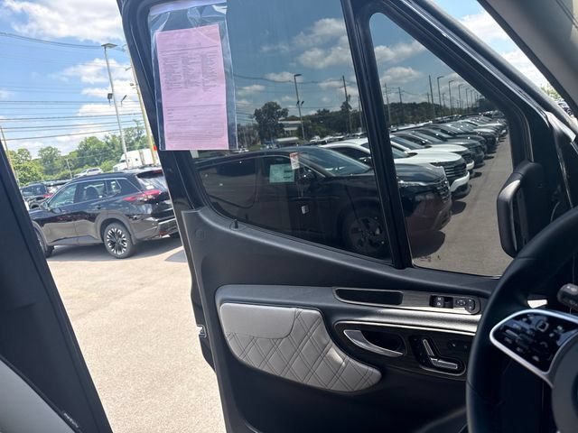 Used 2024 Mercedes-Benz Sprinter 3500 image 12