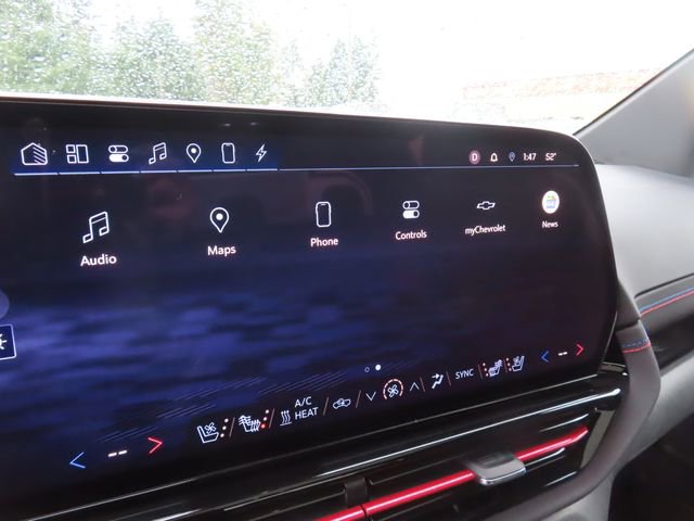 Used 2024 Chevrolet Silverado EV RST image 32