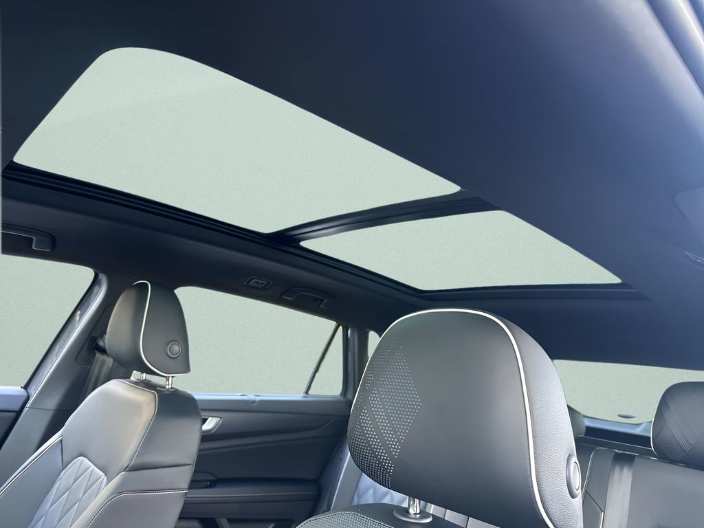 New 2026 Volkswagen Atlas Cross Sport SEL Premium R-Line image 22