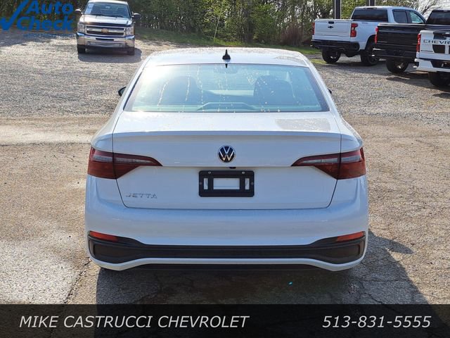 Used 2024 Volkswagen Jetta S image 4