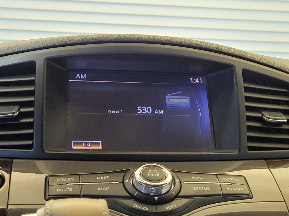 Used 2016 Nissan Quest Platinum image 27