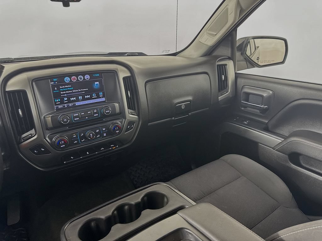 Used 2018 Chevrolet Silverado 1500 LT w/ All Star Edition AWD/4WD image 25