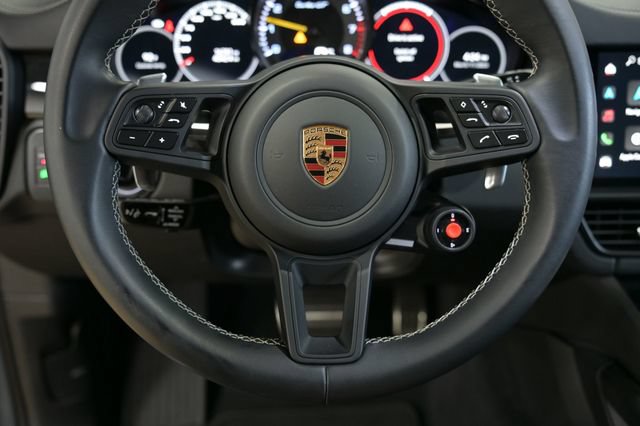 Used 2022 Porsche Cayenne Turbo GT AWD/4WD image 41