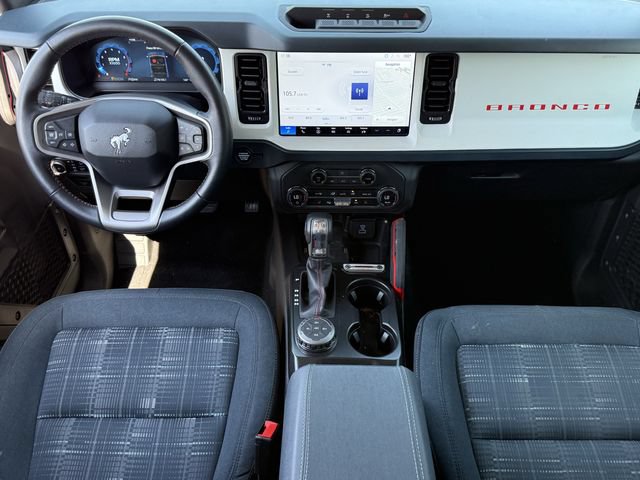 Used 2025 Ford Bronco Heritage Edition AWD/4WD image 10
