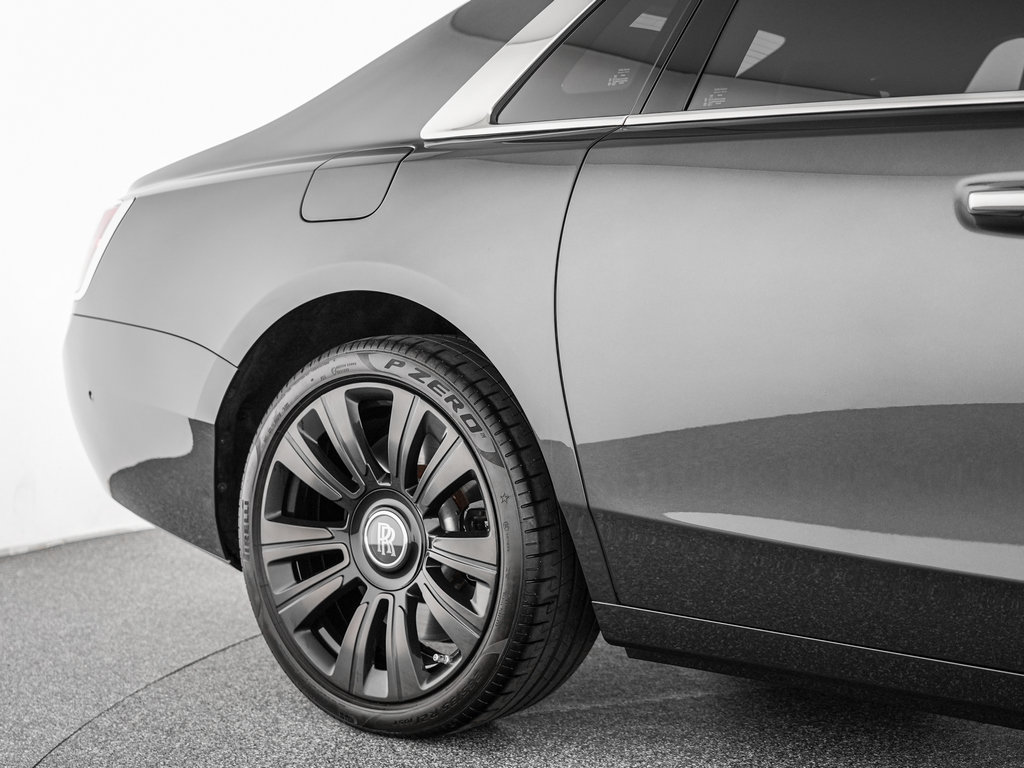 Certified 2023 Rolls-Royce Ghost AWD/4WD image 44