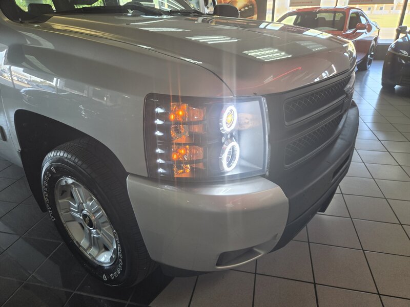 Used 2012 Chevrolet Silverado 1500 LTZ AWD/4WD image 13