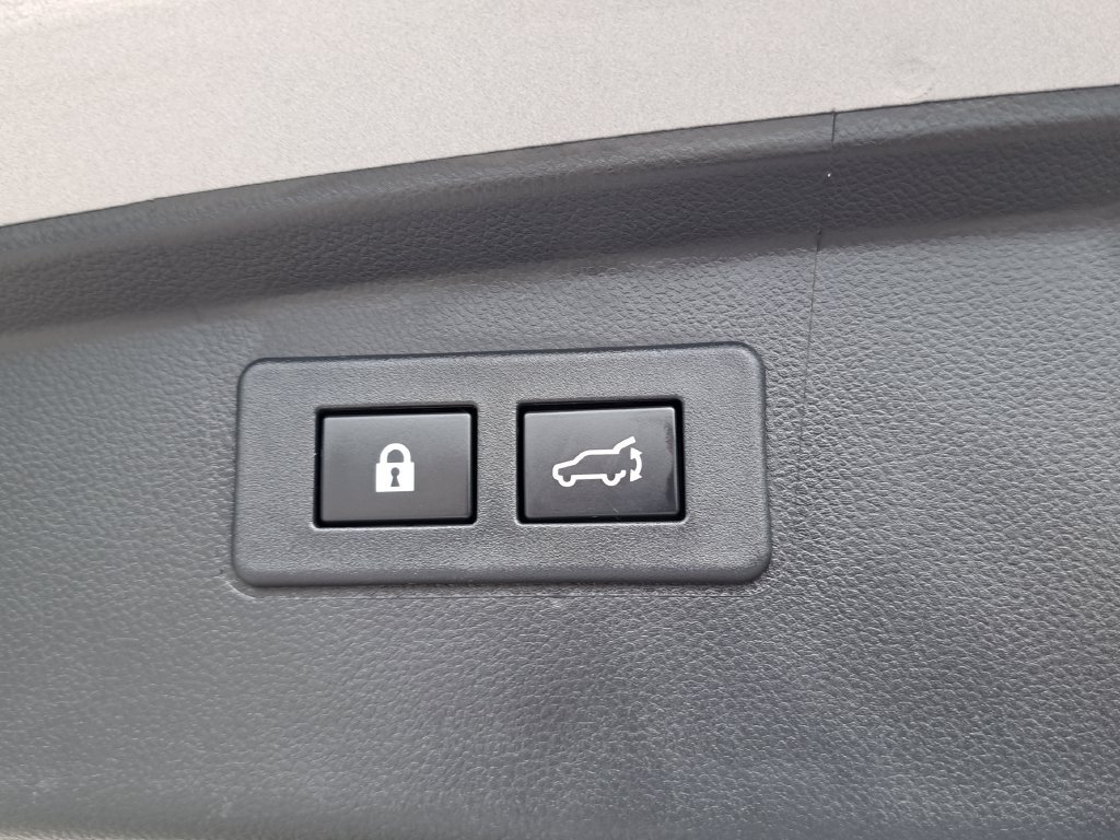 Used 2025 Subaru Outback Limited AWD/4WD image 28
