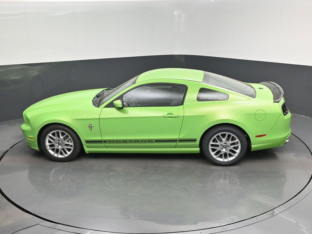 Used 2014 Ford Mustang Premium w/ Equipment Group 202A image 14