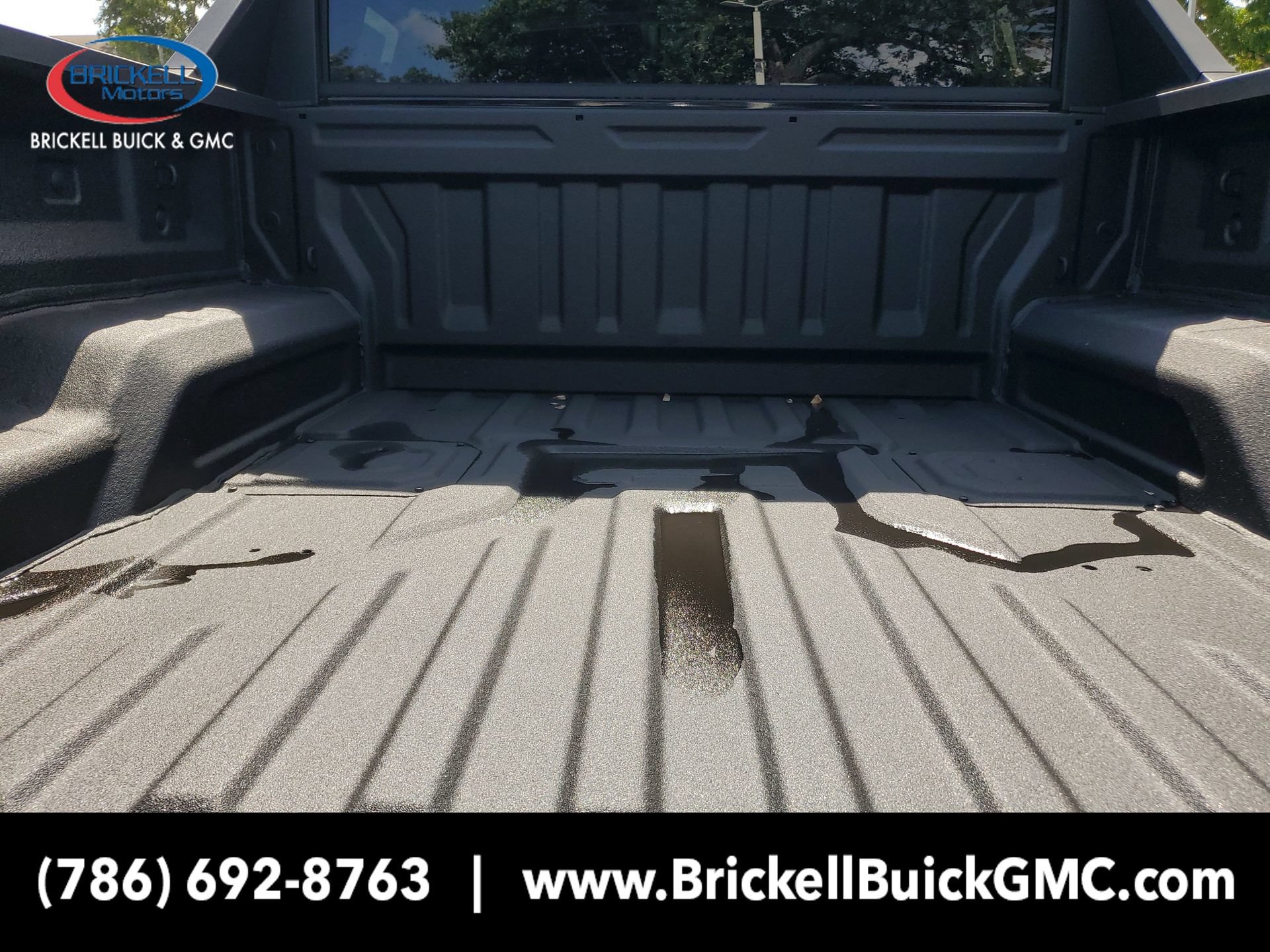 New 2026 GMC Hummer EV 4x4 Crew Cab image 8
