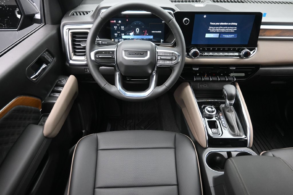 New 2026 GMC Canyon Denali AWD/4WD image 14