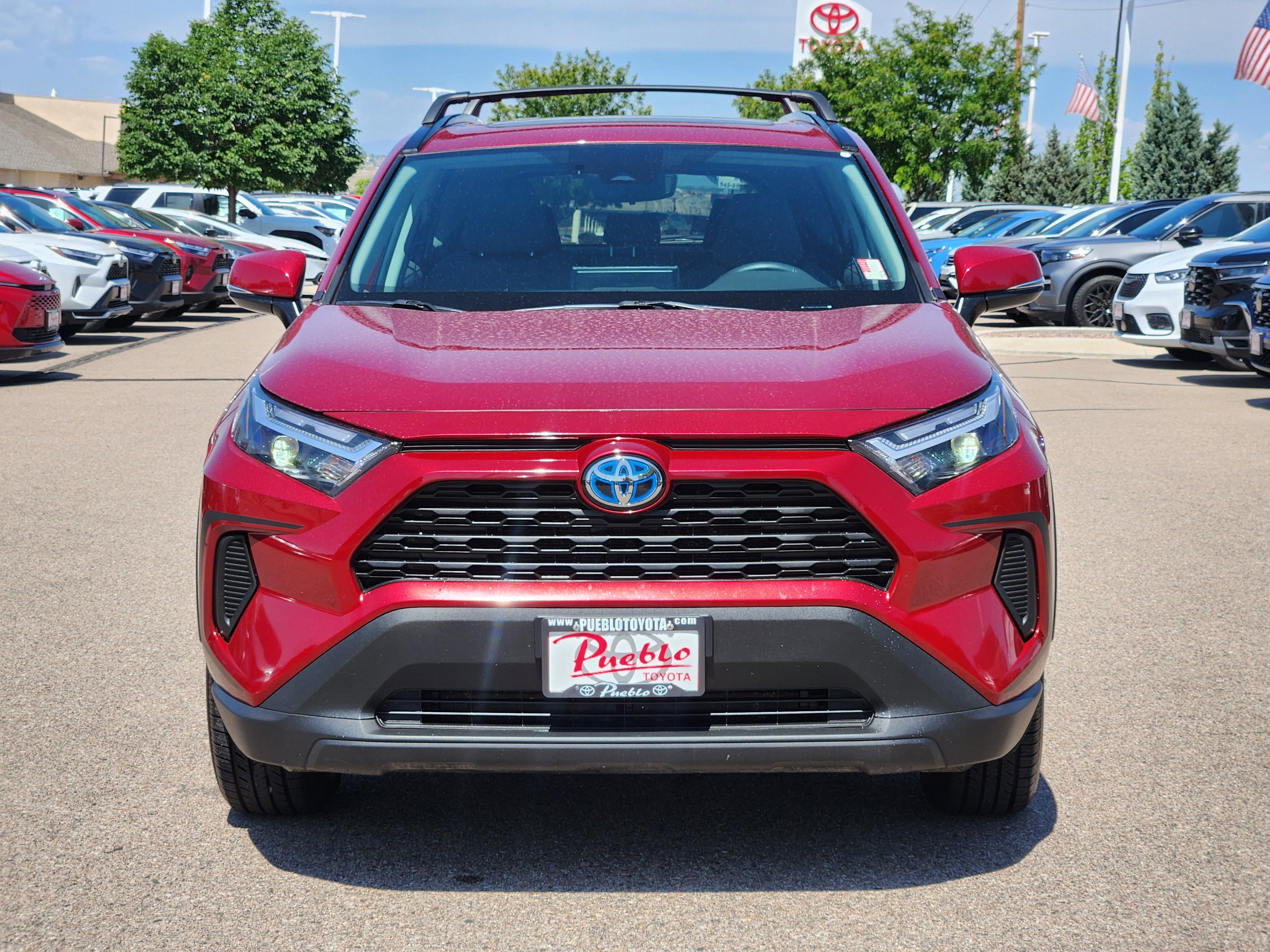 Used 2024 Toyota RAV4 XLE w/ Convenience Package AWD/4WD image 4