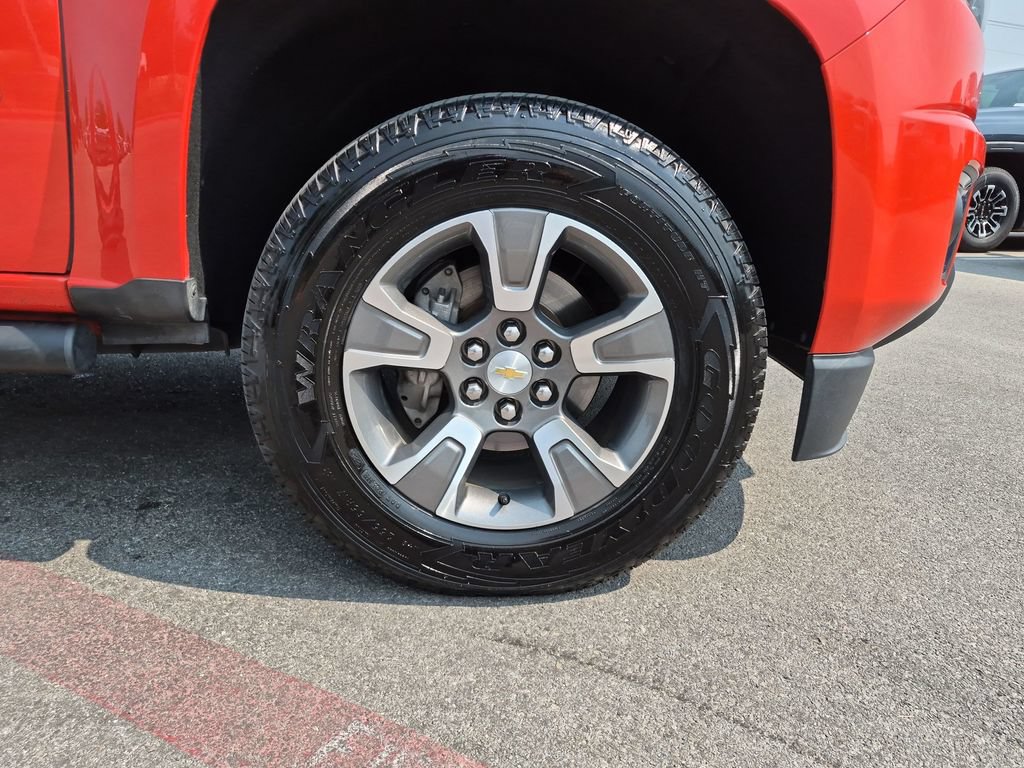 Used 2019 Chevrolet Colorado Z71 RWD image 15