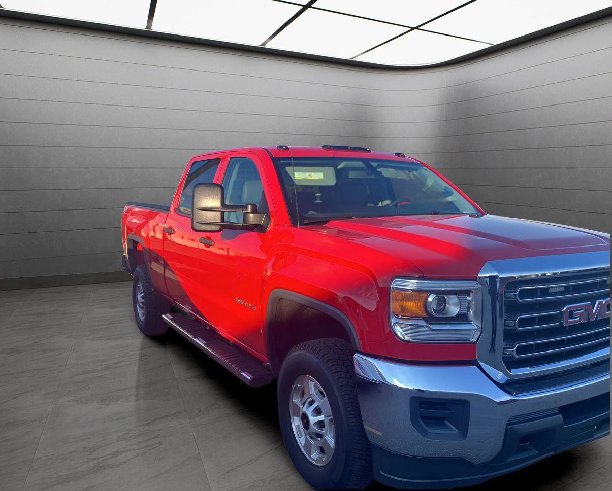 Used 2015 GMC Sierra 2500 4WD Crew Cab 153.7 w/ Snow Plow Prep Package image 3