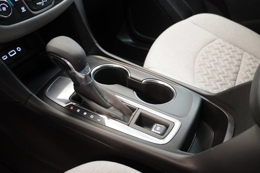 Used 2024 Chevrolet Equinox LS FWD image 21