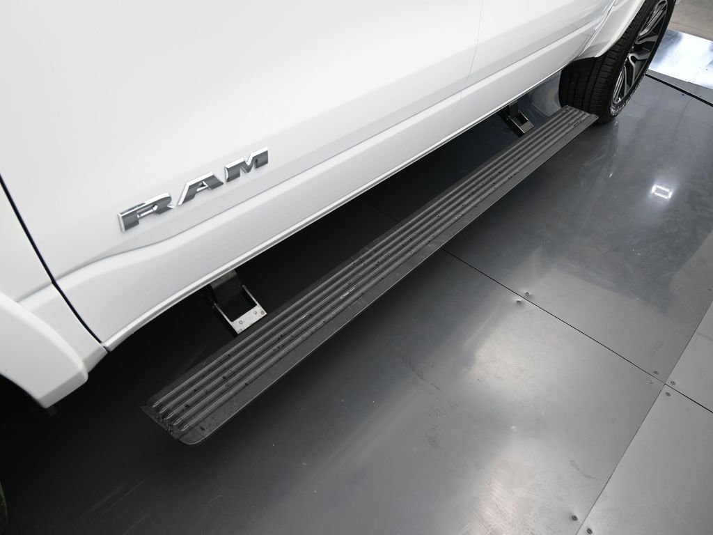 Used 2025 RAM 1500 Limited image 35