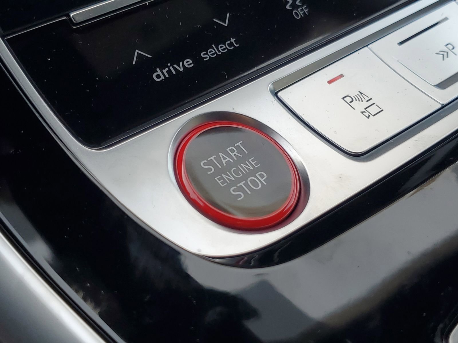 New 2026 Audi RS Q8 performance image 30