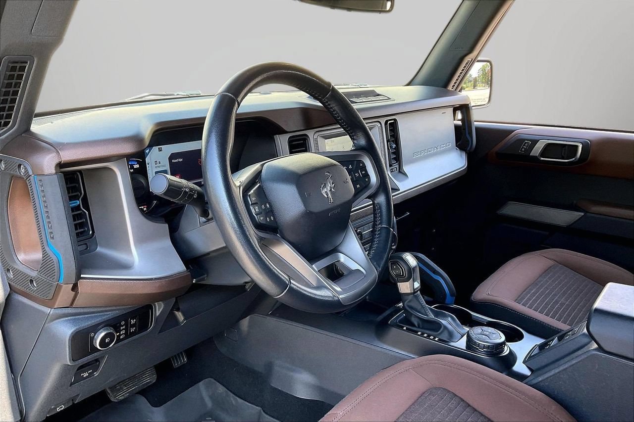 Used 2023 Ford Bronco Outer Banks AWD/4WD image 18