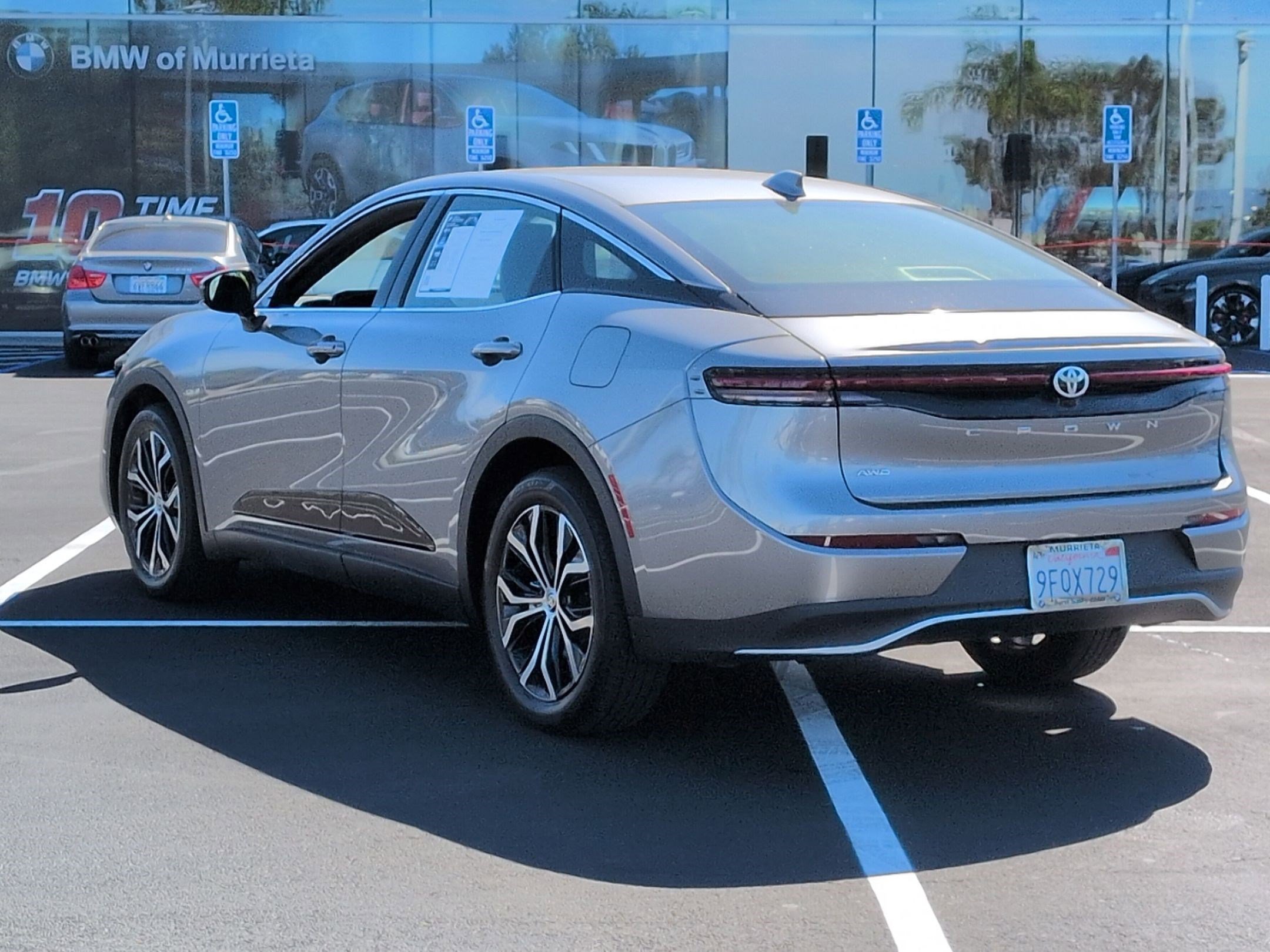 Used 2023 Toyota Crown XLE image 8