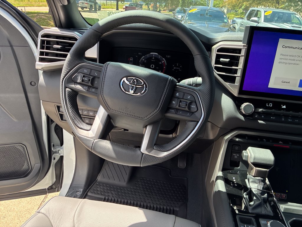 New 2026 Toyota Tundra Limited AWD/4WD image 18