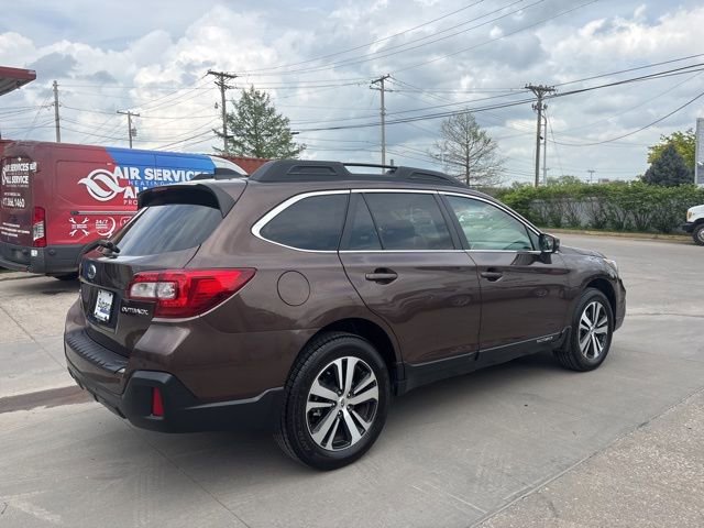 Used 2019 Subaru Outback 2.5i Limited AWD/4WD image 7