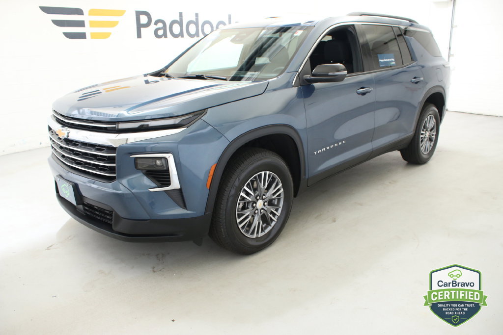 Certified 2026 Chevrolet Traverse LT FWD image 6
