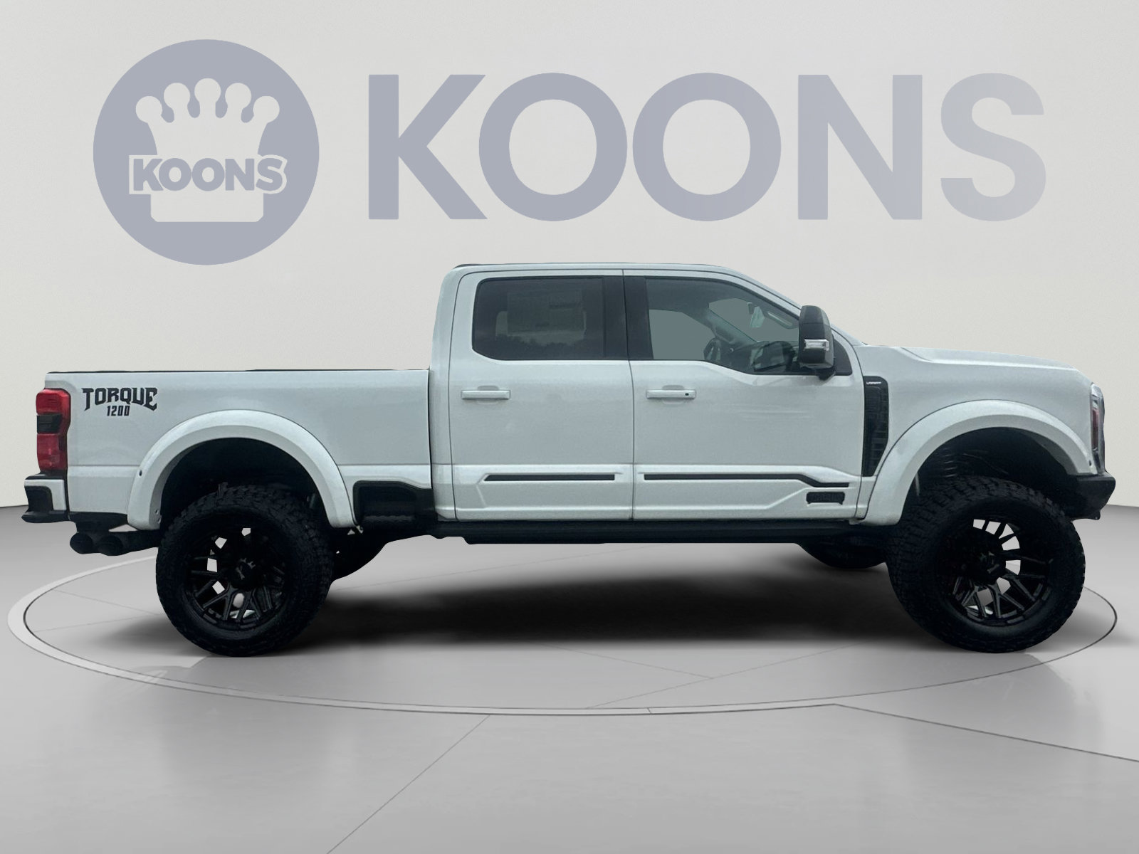 New 2026 Ford F250 Lariat w/ Black Appearance Package AWD/4WD image 12