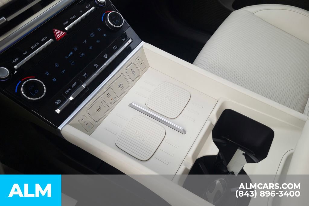 Used 2024 Hyundai Santa Fe Calligraphy AWD/4WD image 29