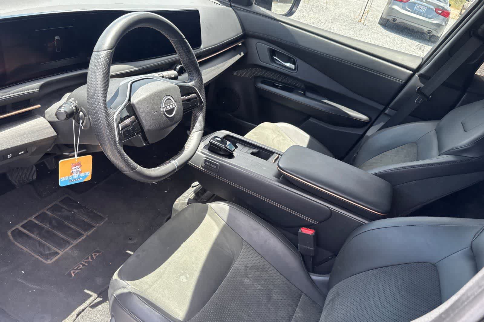 Used 2024 Nissan Ariya FWD image 14