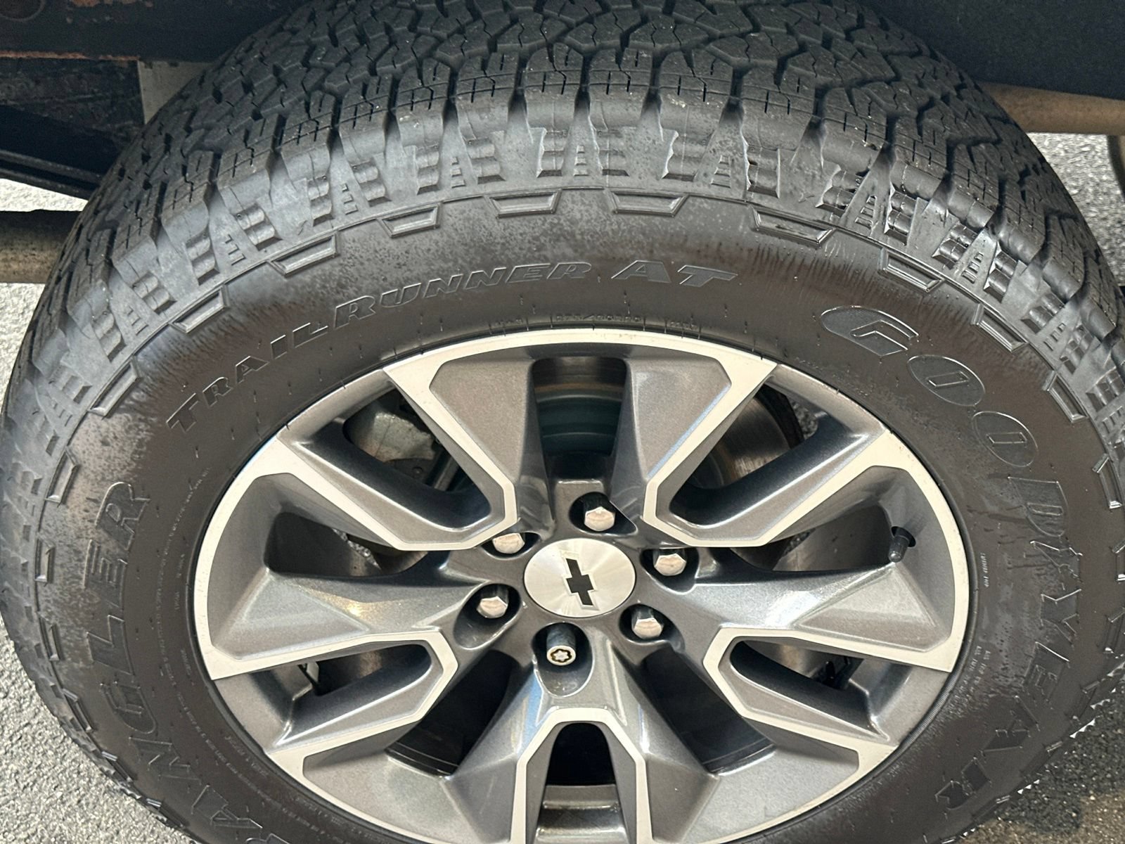 Used 2021 Chevrolet Silverado 1500 RST AWD/4WD image 13