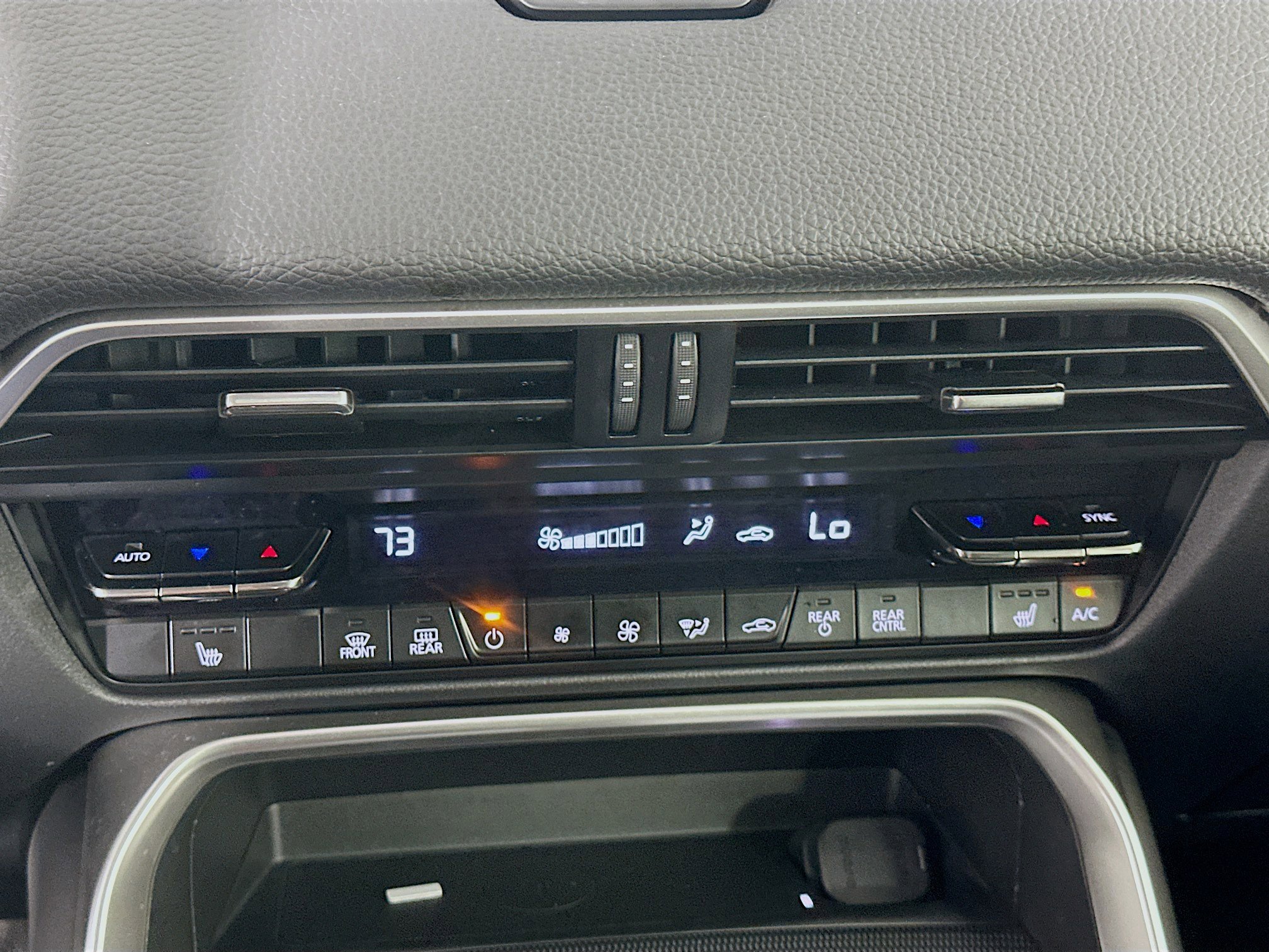 Used 2025 MAZDA CX-90 3.3 Turbo w/ Preferred Package image 24