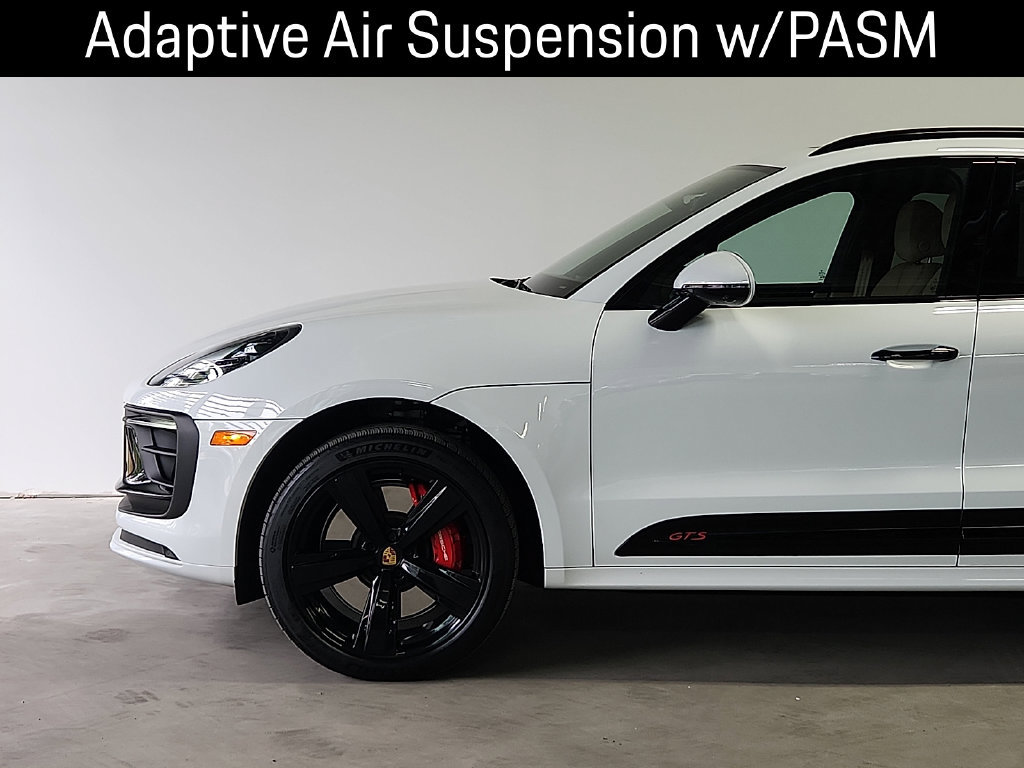 Certified 2025 Porsche Macan GTS AWD/4WD image 6