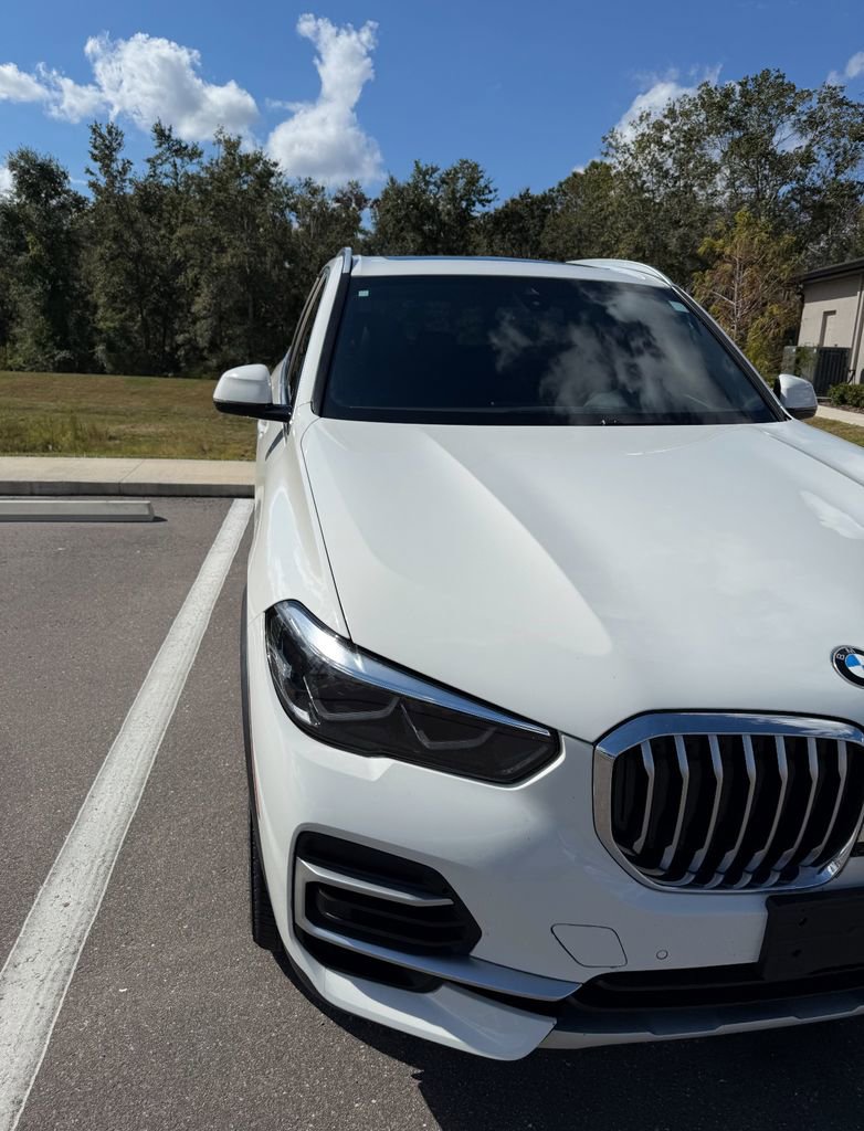 Used 2022 BMW X5 xDrive40i image 2