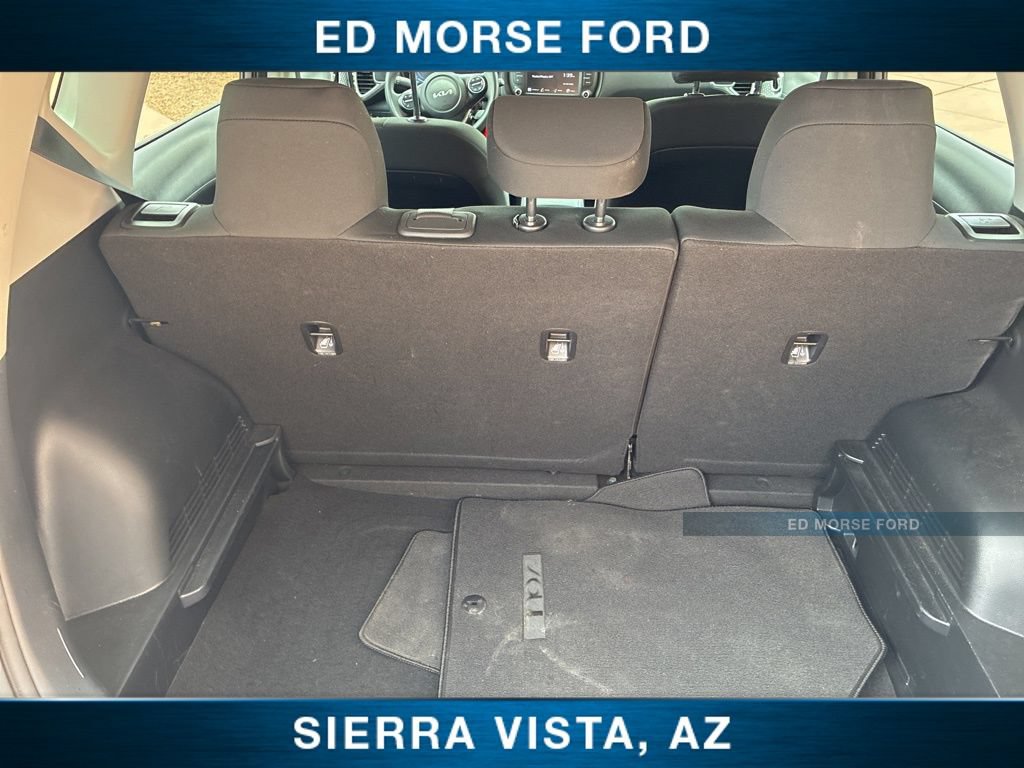 Certified 2025 Kia Soul LX FWD image 12