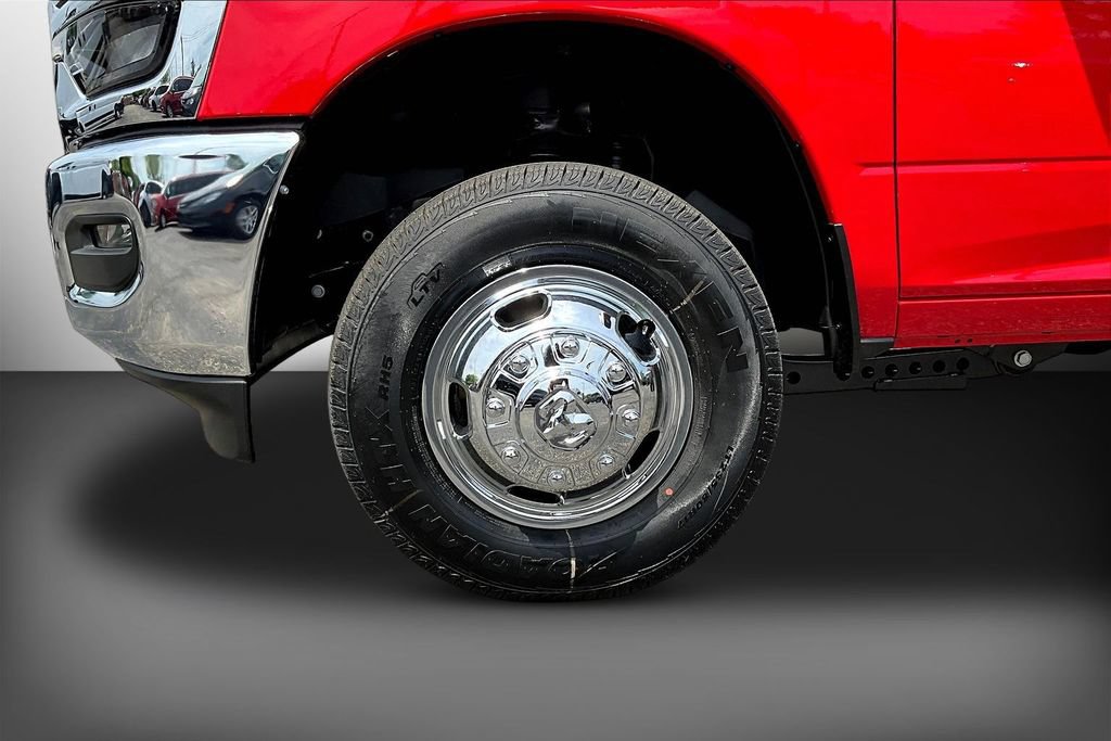 New 2026 RAM 3500 Tradesman w/ Chrome Appearance Group A AWD/4WD image 12