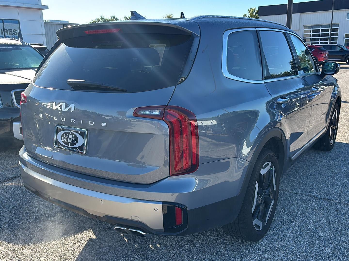 Certified 2025 Kia Telluride S FWD image 6