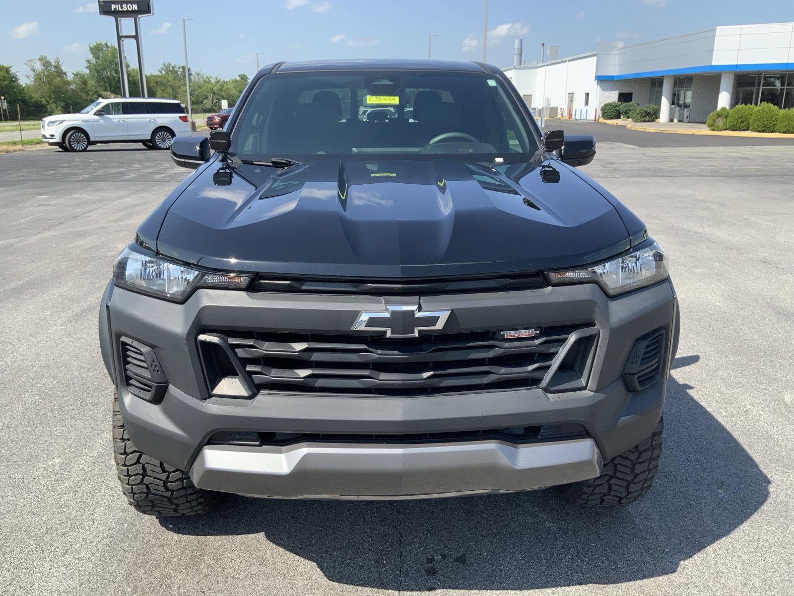 Used 2024 Chevrolet Colorado Trail Boss w/ LPO, Skid Plate Package AWD/4WD image 3