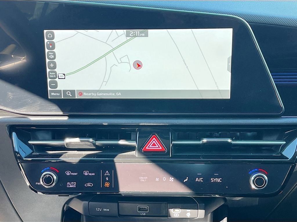 Certified 2024 Kia Niro EX image 17