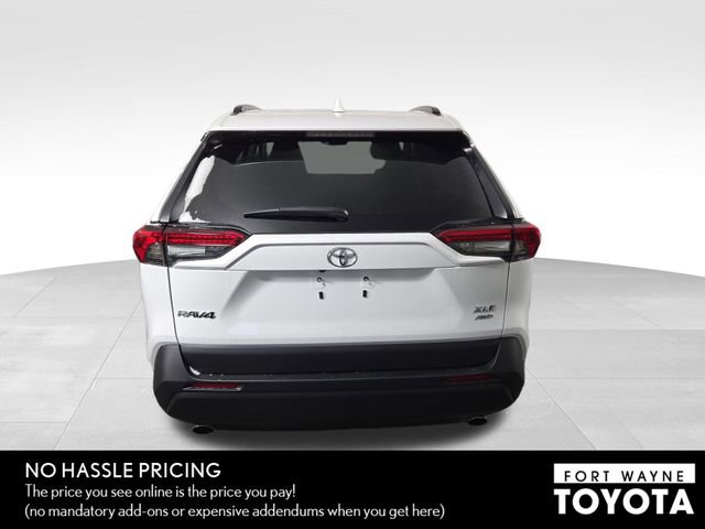 New 2025 Toyota RAV4 XLE image 9