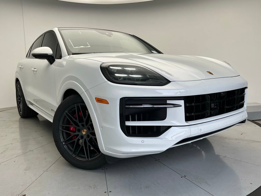 Certified 2025 Porsche Cayenne GTS image 24