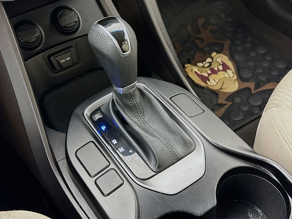 Used 2015 Hyundai Santa Fe Sport image 15