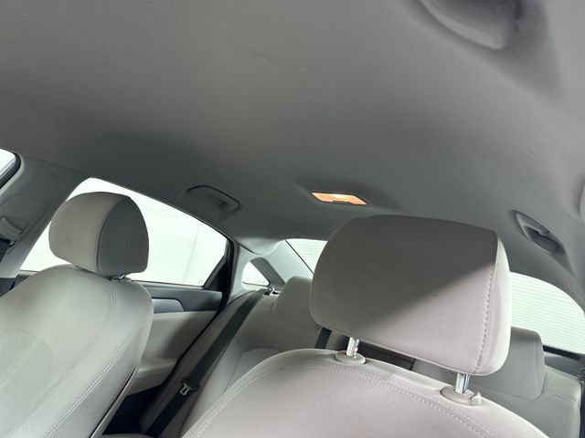 Used 2018 Hyundai Sonata SE w/ Cargo Package image 12