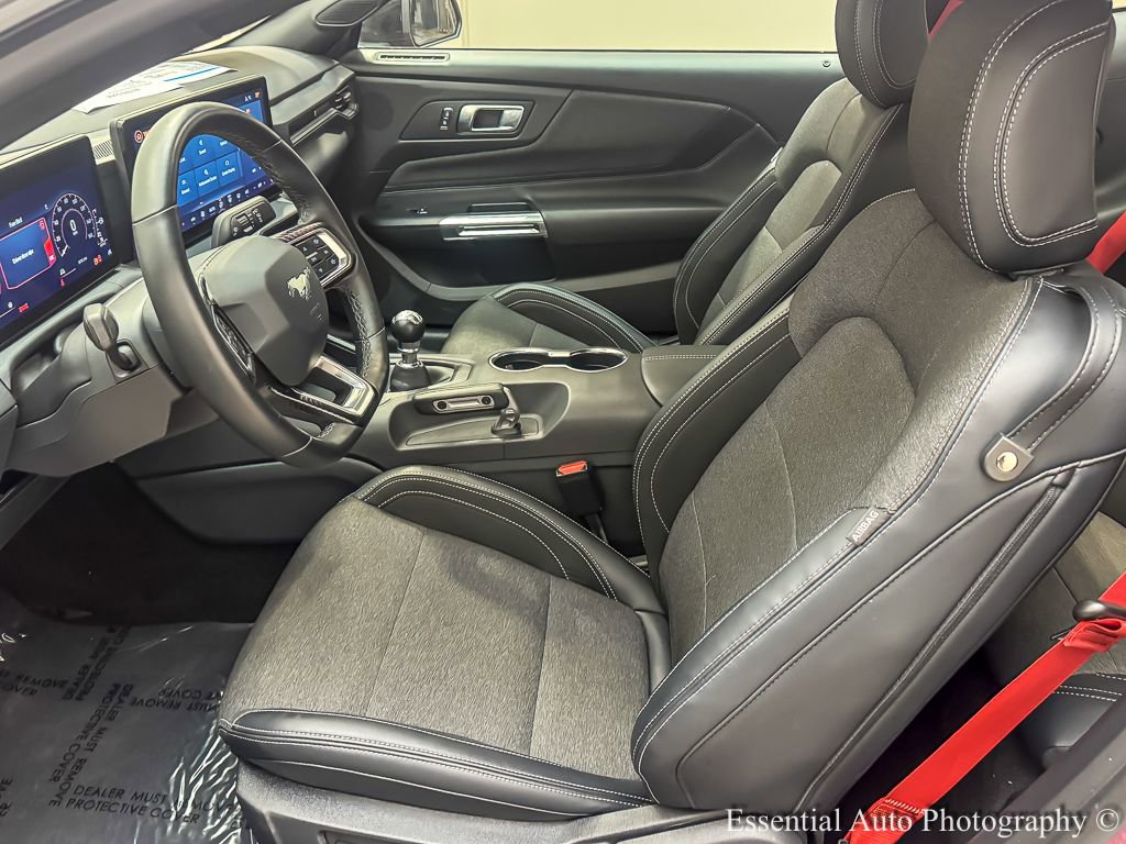 Used 2025 Ford Mustang GT w/ GT Performance Package image 10