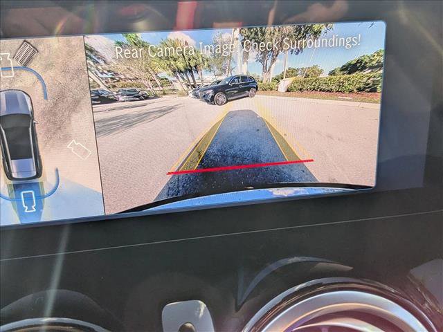 Used 2025 Mercedes-Benz GLB 250 image 14