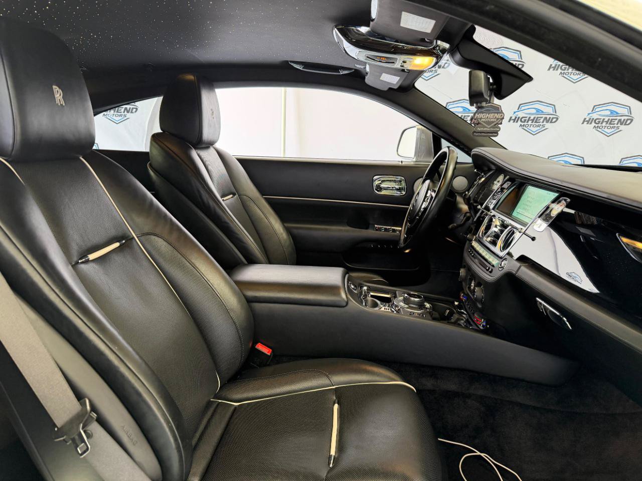 Used 2016 Rolls-Royce Wraith RWD image 20