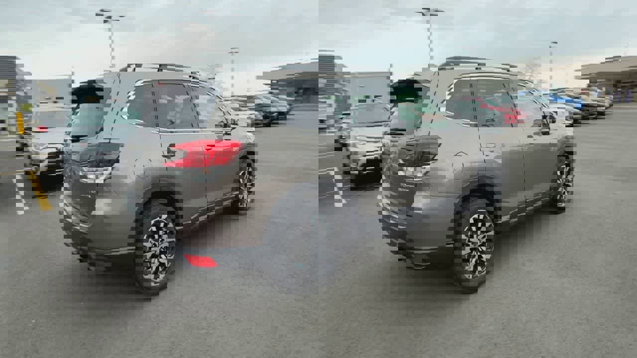 Certified 2023 Subaru Forester Limited image 8