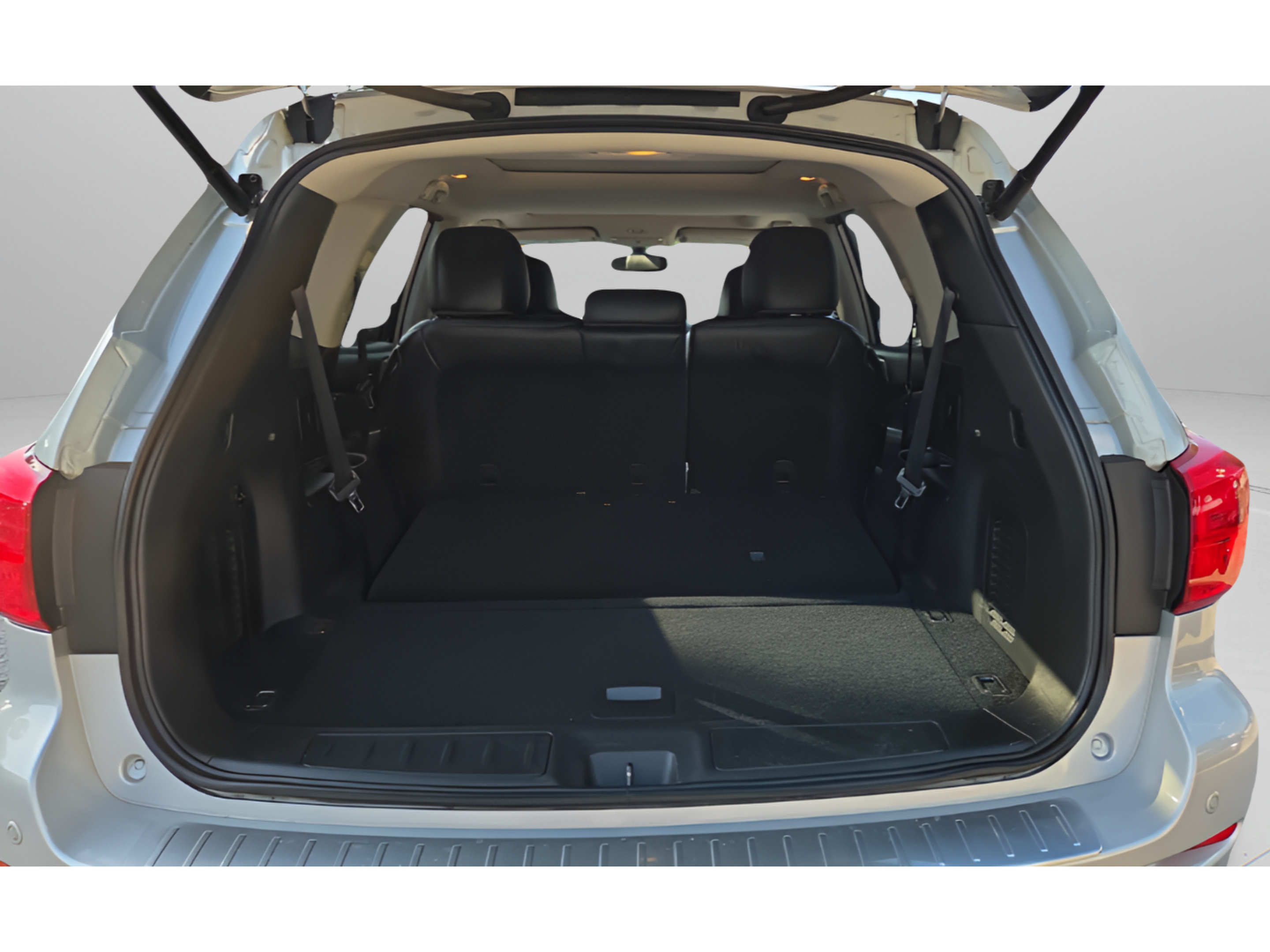 Used 2017 Nissan Pathfinder Platinum FWD image 13